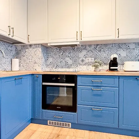 The Oasis-parking, Smart Tv, Walk-in Shower * 클루지나포카