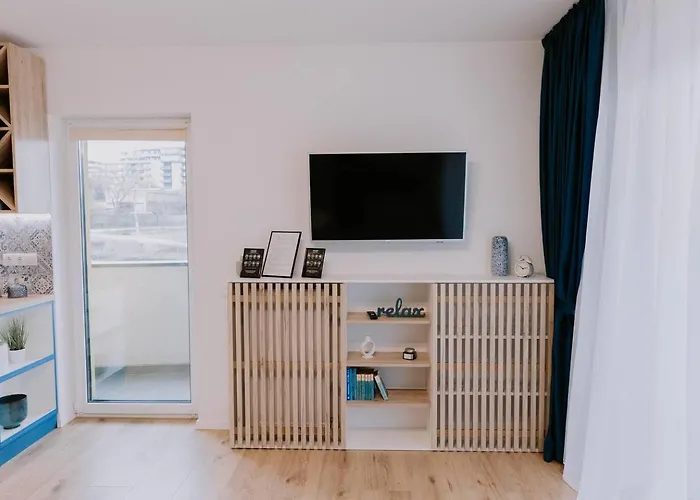 아파트 The Oasis-parking, Smart Tv, Walk-in Shower 클루지나포카